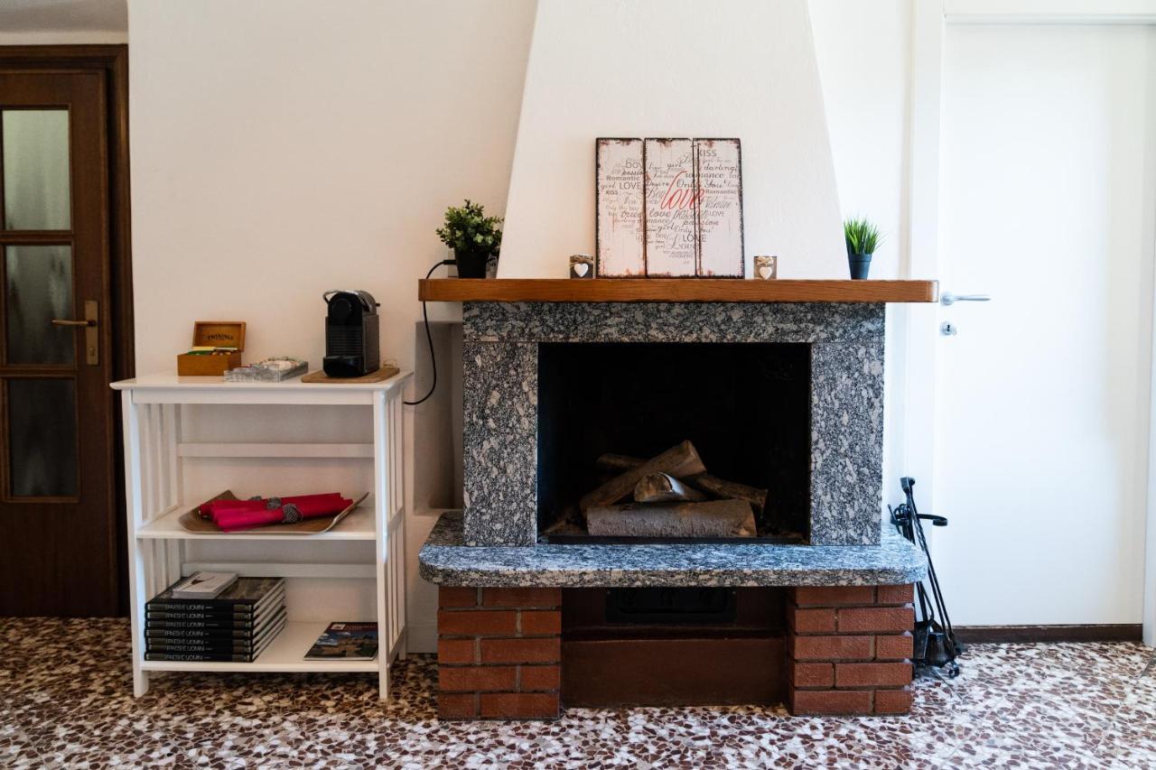 Family Nest Overlooking Lake Como - By Rent All Como آرجينيو المظهر الخارجي الصورة